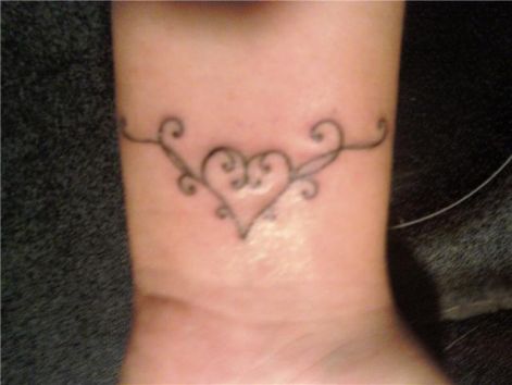 heart-tattoo-12154156135.jpeg